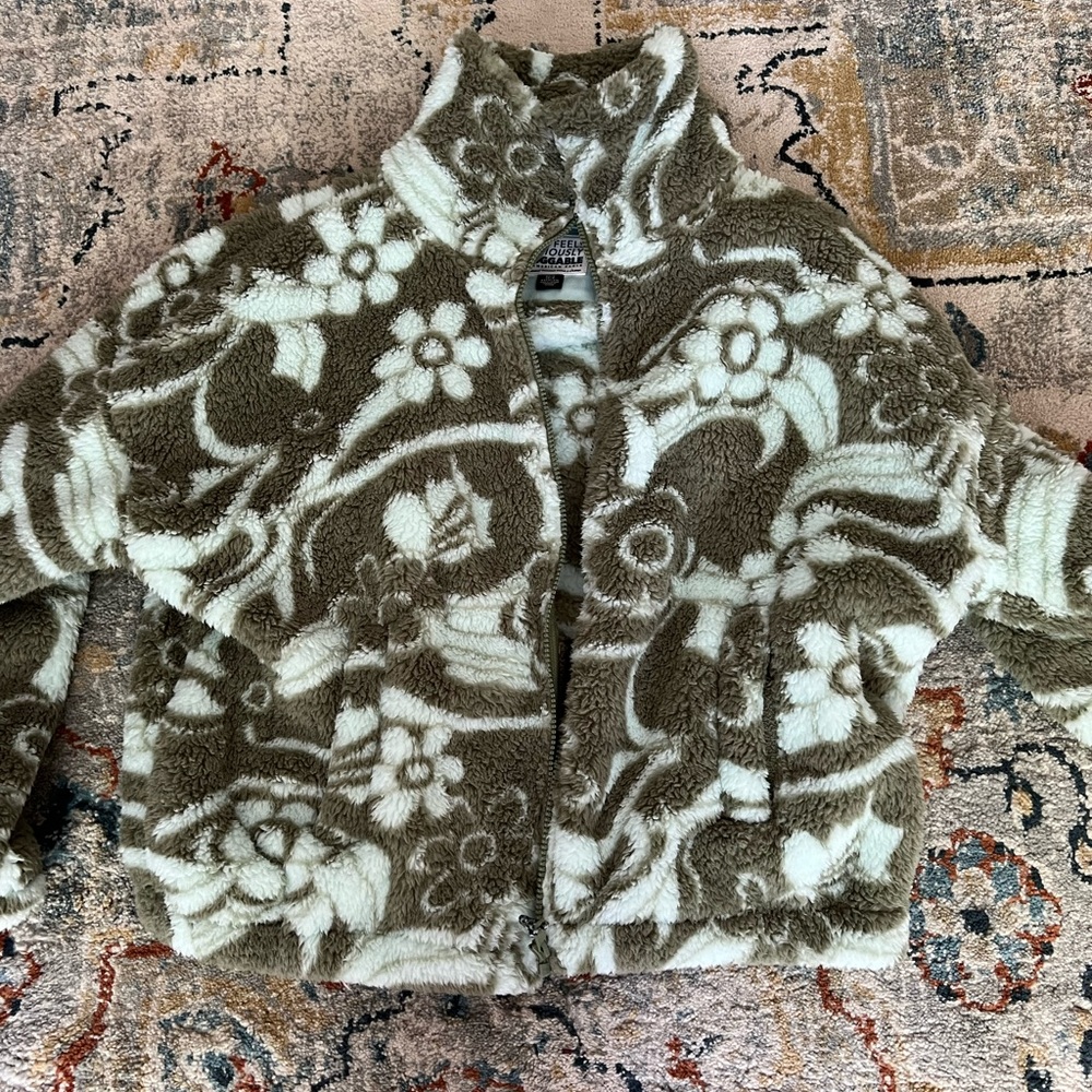 aerie sherpa!